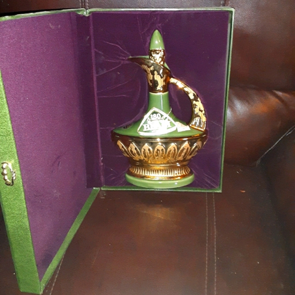 68 year old JIM BEAM FULL Decanter w/ case